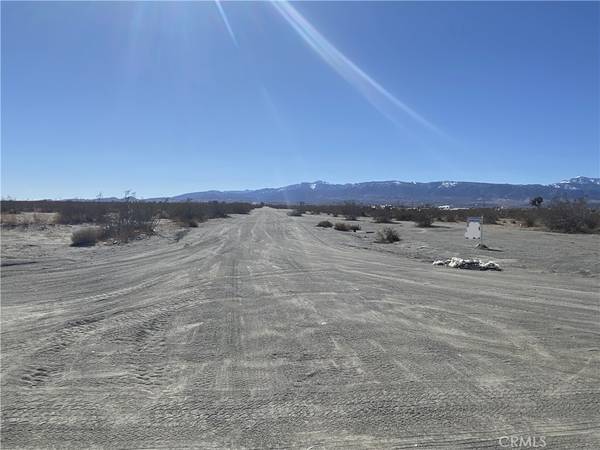 Pinon Hills, CA 92372,0 Amarillo RD