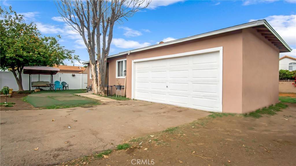 El Monte, CA 91732,12311 Ferris RD