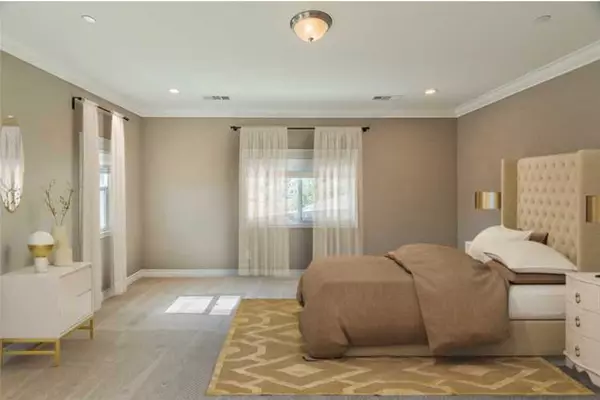 Corona, CA 92881,20295 Newton ST