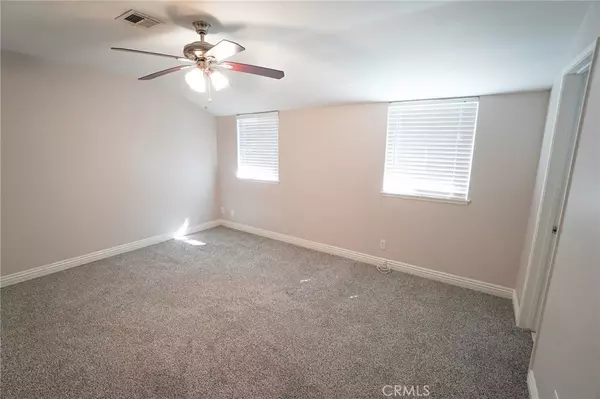 Tustin, CA 92780,1453 Sycamore AVE