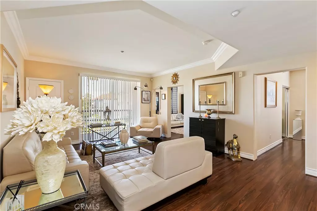 Los Angeles, CA 90006,3140 San Marino ST #202