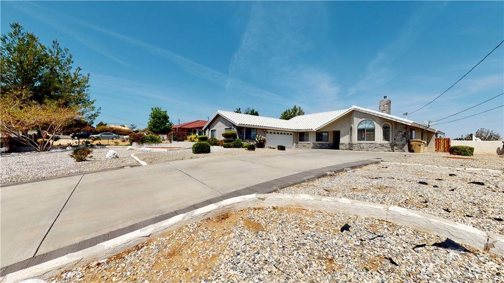 Hesperia, CA 92345,18610 Fairburn ST