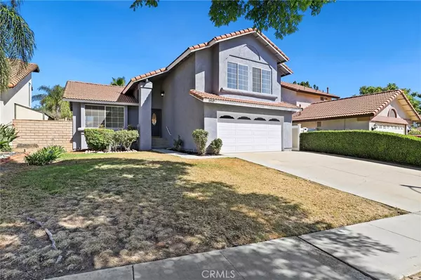 Corona, CA 92878,950 Hedges DR