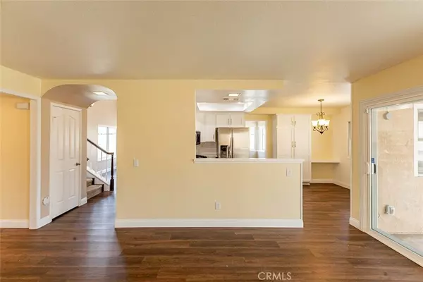 Yucaipa, CA 92399,34938 Hollyoak WAY