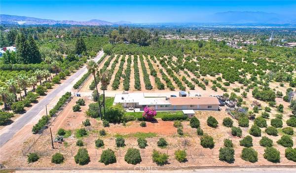 Mentone, CA 92374,30686 6th AVE