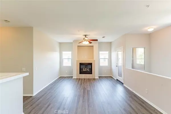 Murrieta, CA 92563,26325 Arboretum WAY #506