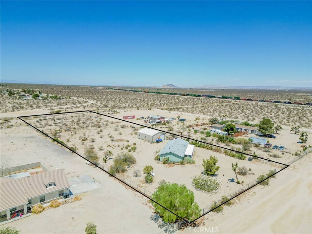 Pinon Hills, CA 92372,13222 Primavera RD