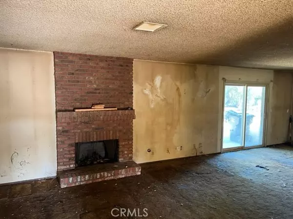 Corona, CA 92881,19925 Katy WAY