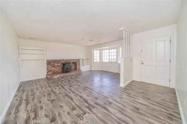 Pinon Hills, CA 92372,9824 Mountain RD