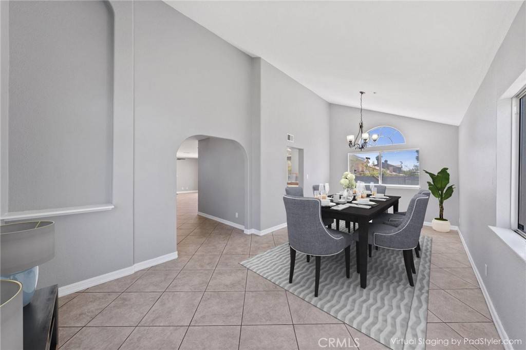 Fontana, CA 92336,18023 San Jacinto AVE