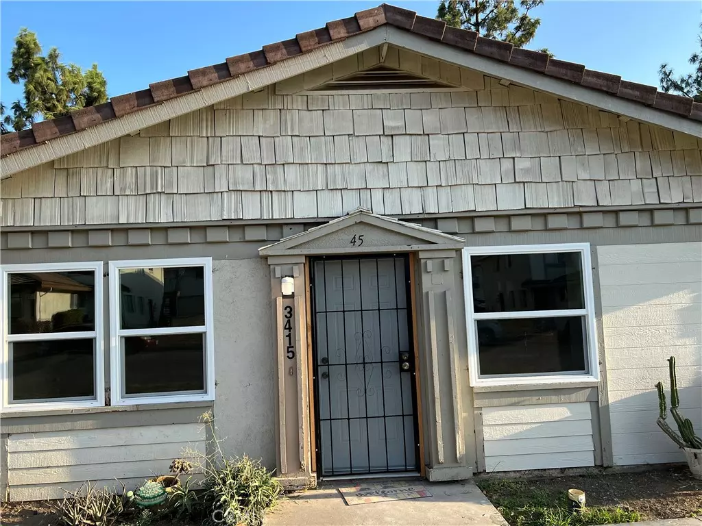 Highland, CA 92346,3415 Rainbow LN