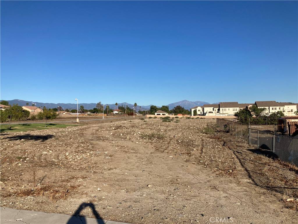 8431 Tamarind AVE, Fontana, CA 92335
