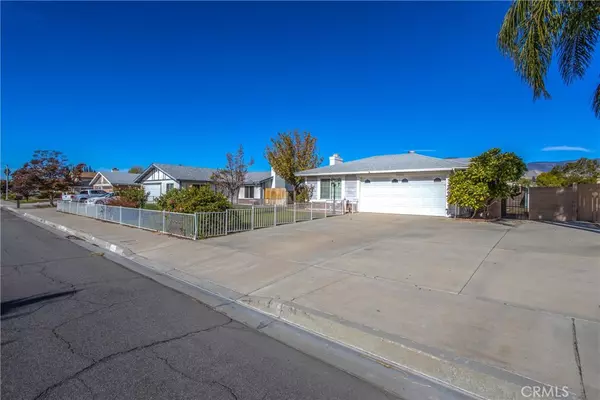 Highland, CA 92346,28386 Sycamore DR