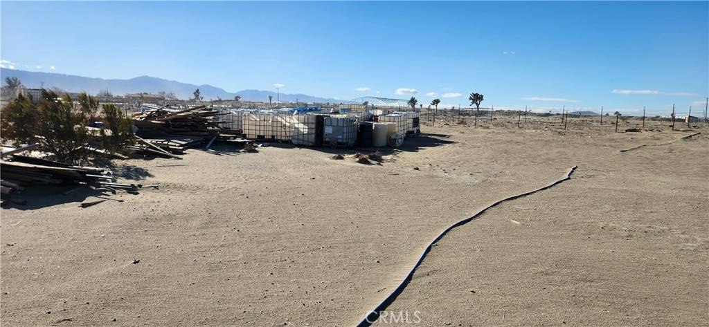 Adelanto, CA 92301,7049 Vintage RD