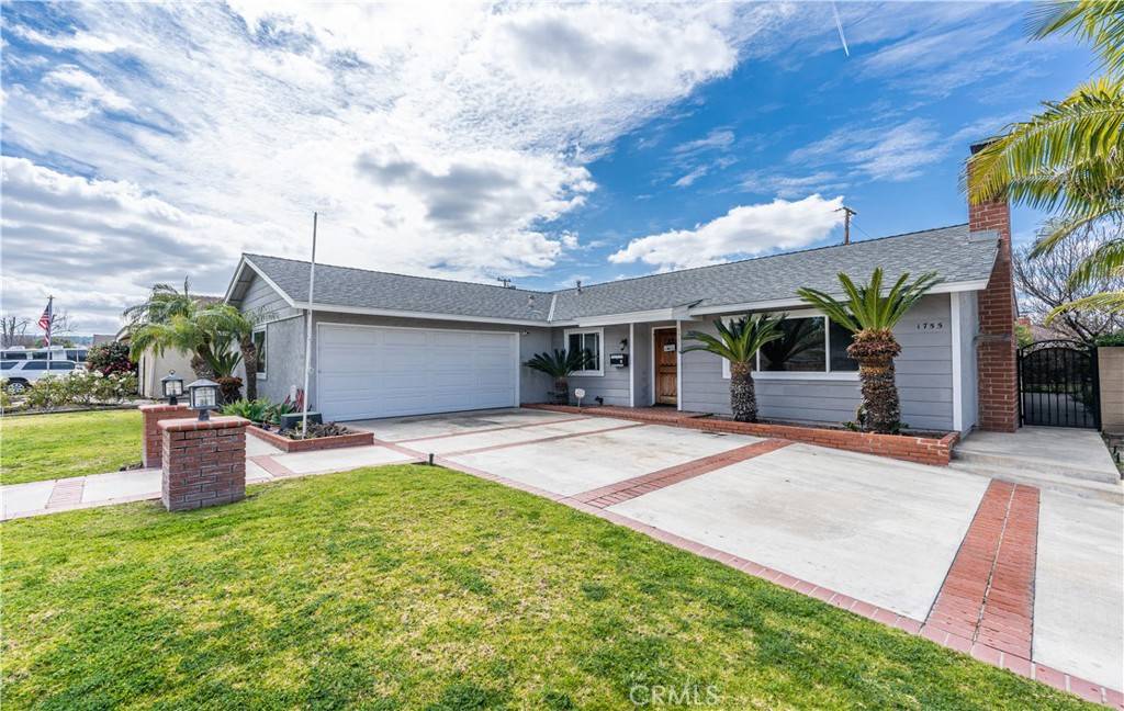 1755 N Concerto DR, Anaheim, CA 92807
