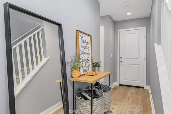 La Mirada, CA 90638,14165 Olivia CT