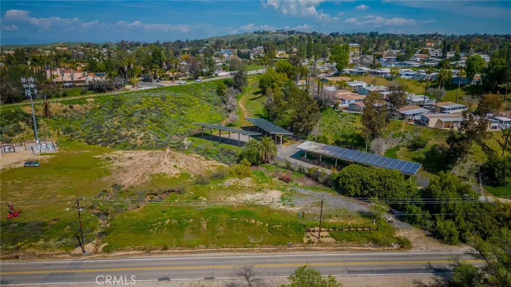 16400 Mockingbird Canyon, Riverside, CA 92504