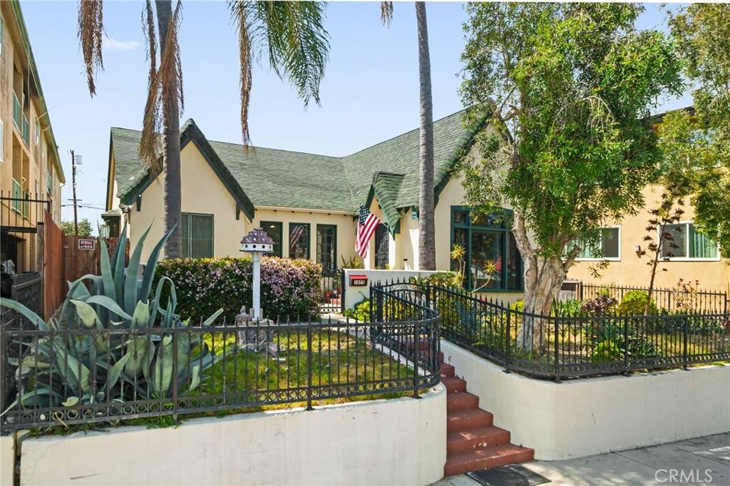 1975 Chestnut AVE, Long Beach, CA 90806