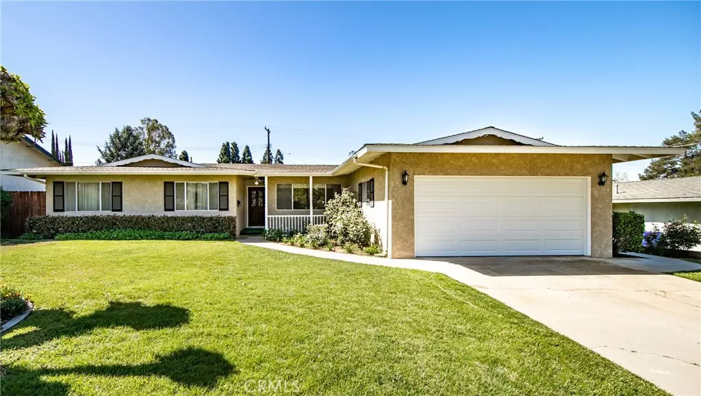 Yucaipa, CA 92399,35321 Mountain View ST