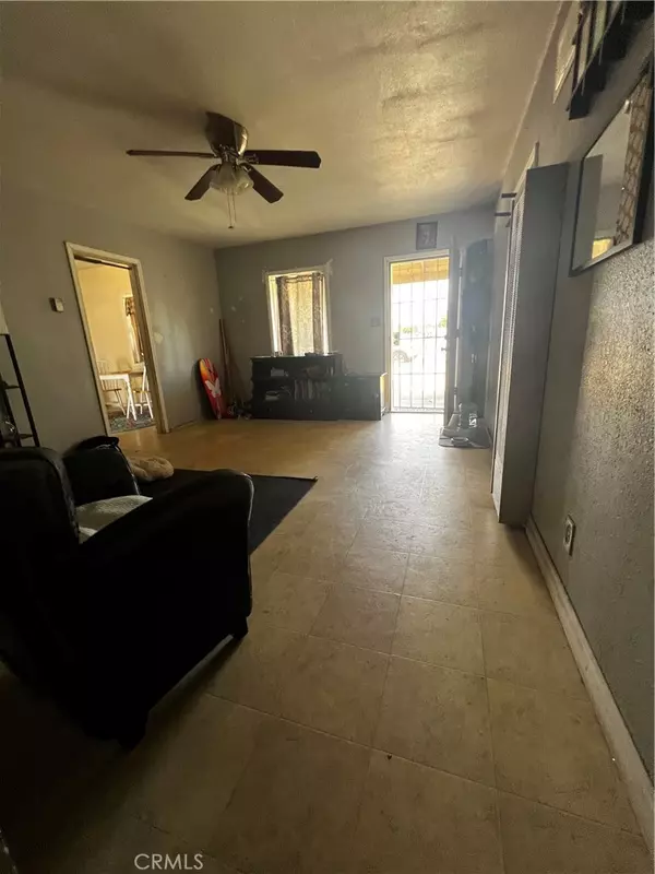 Fontana, CA 92335,15025 Orchid ST