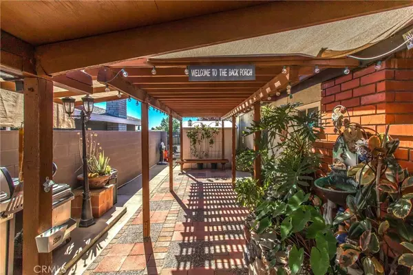 Yucaipa, CA 92399,35561 Ramada LN