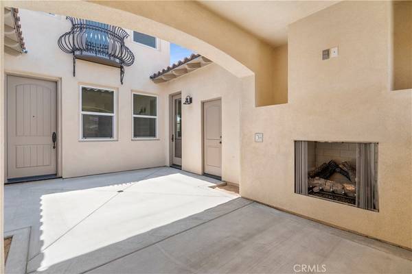 Yucca Valley, CA 92884,56685 Desert Vista Cir