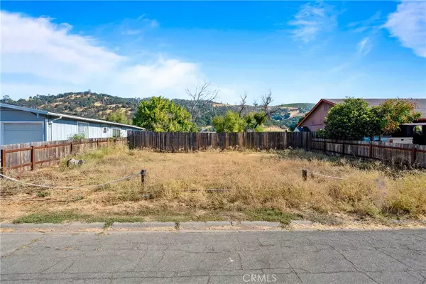 Clearlake Oaks, CA 95423,13452 Anchor