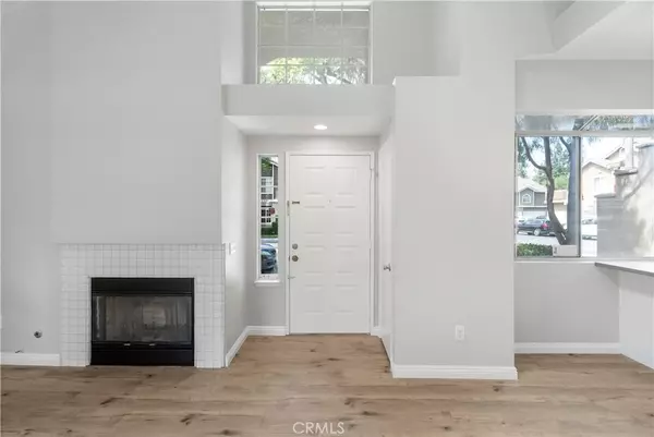 La Mirada, CA 90638,16502 Greystone DR #103