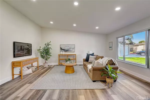 Ontario, CA 91761,1902 E Bermuda Dunes ST