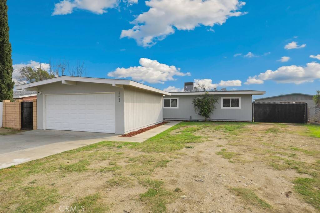 17405 Elaine DR, Fontana, CA 92336