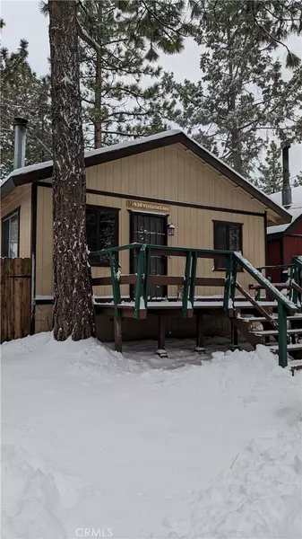 438 Victoria LN, Sugarloaf, CA 92386