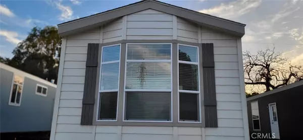 Grand Terrace, CA 92313,22113 Grand Terrace RD #11