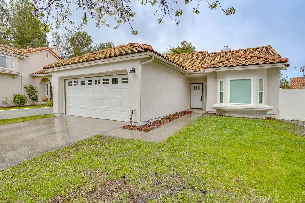39511 Warbler CIR, Temecula, CA 92591