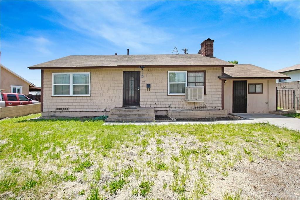 1231 W Alexander AVE, San Bernardino, CA 92405