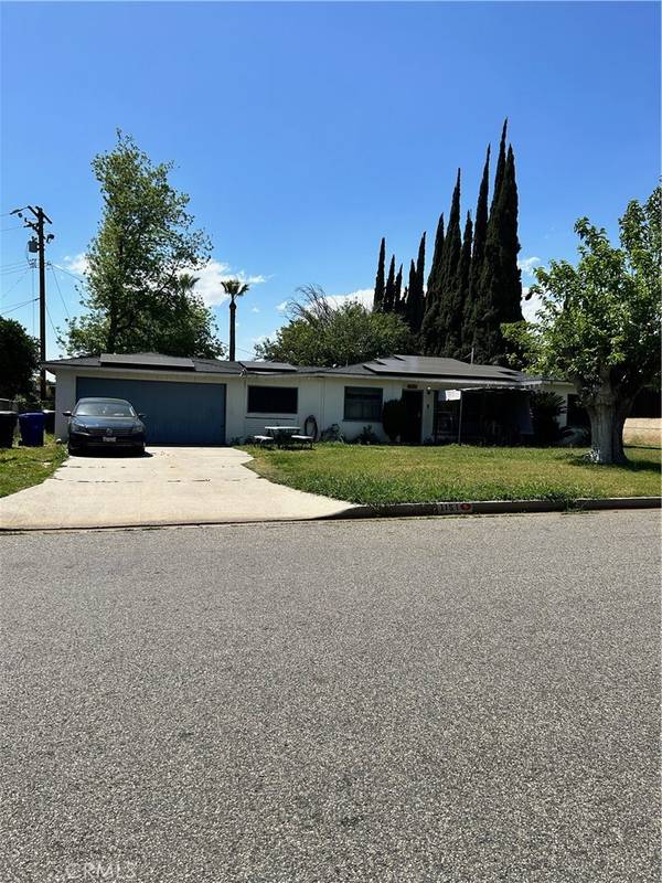 1151 Grand AVE, Colton, CA 92324