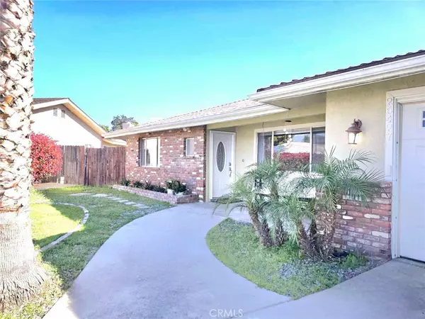 Hemet, CA 92544,26427 Naomi DR