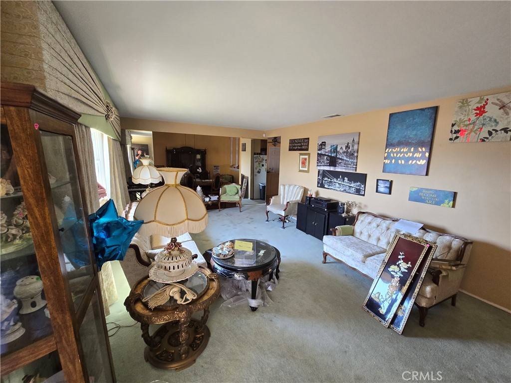 Jurupa Valley, CA 92509,5435 Pinto ST