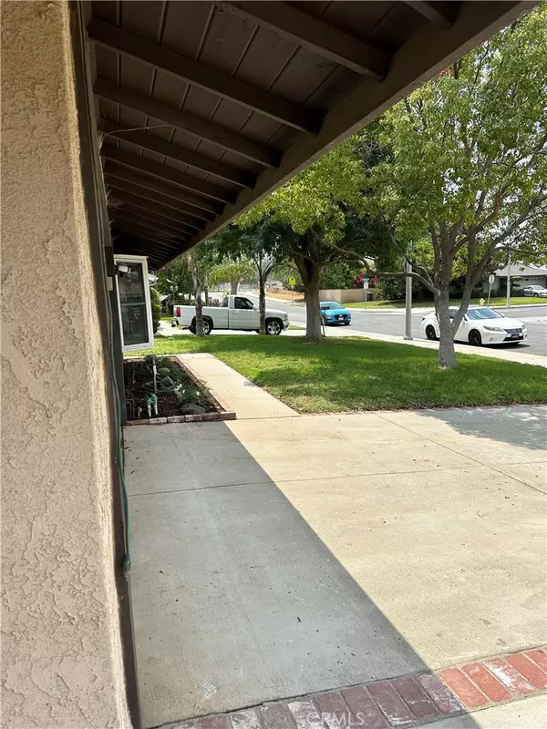 Riverside, CA 92504,8848 Continental DR