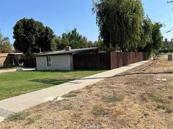 Riverside, CA 92504,5201 Old Mill RD