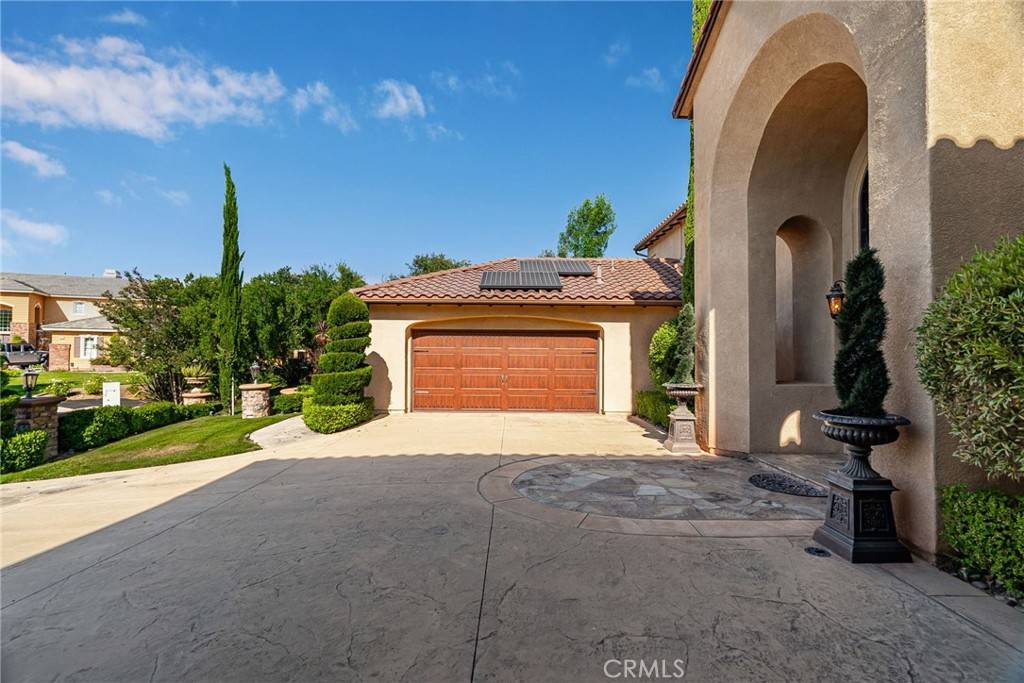 Corona, CA 92881,1578 Twin Oaks CIR