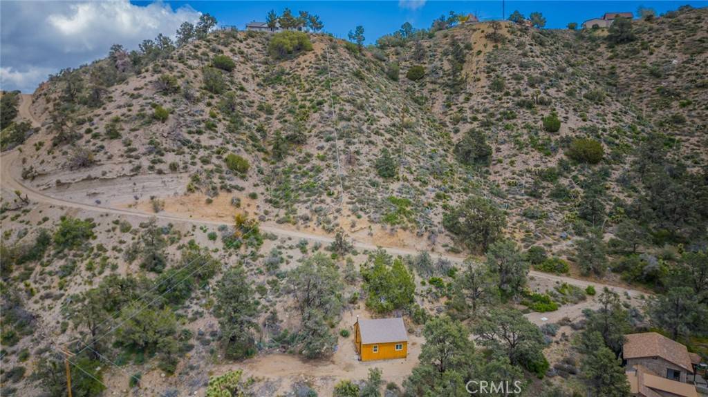7725 Scenic DR, Pinon Hills, CA 92372