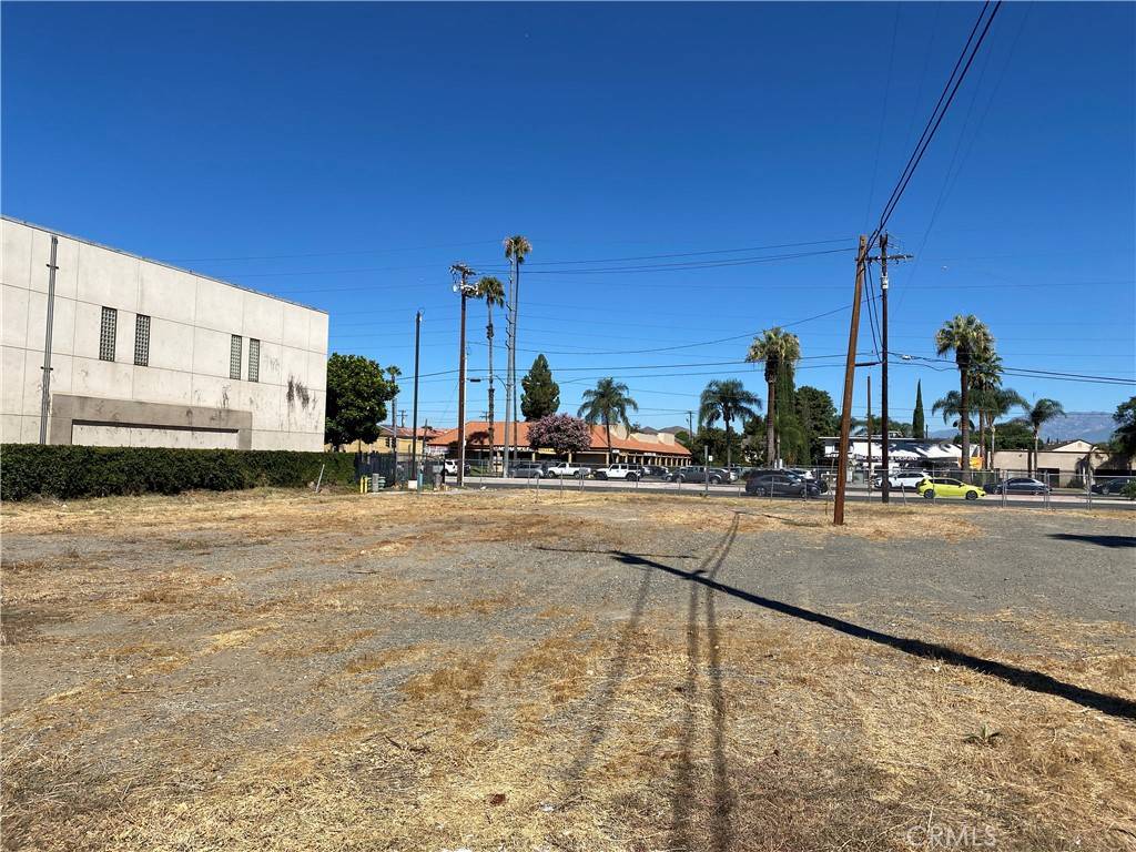 Riverside, CA 92505,10650 Magnolia AVE