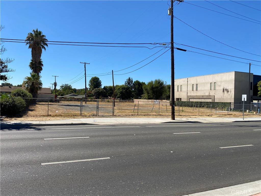 10650 Magnolia AVE, Riverside, CA 92505