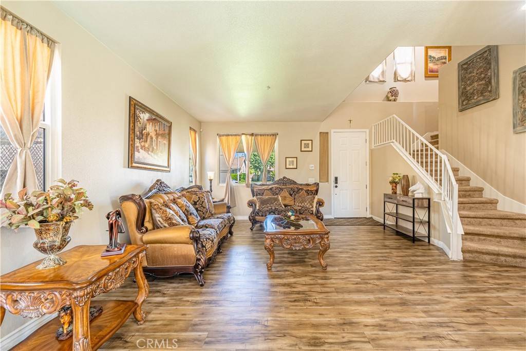 Fontana, CA 92336,6648 Logan AVE