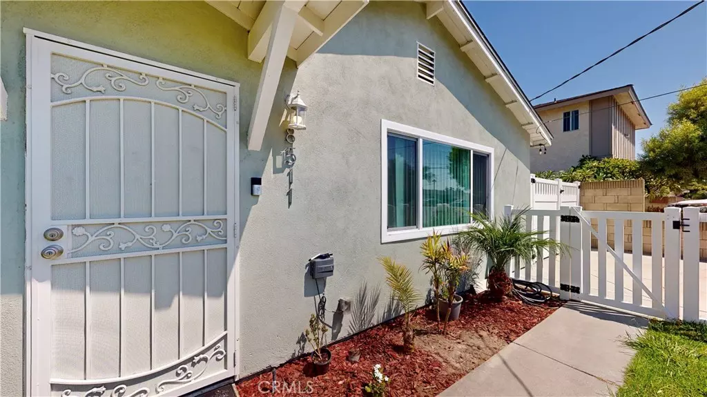8511 Rose ST, Bellflower, CA 90706