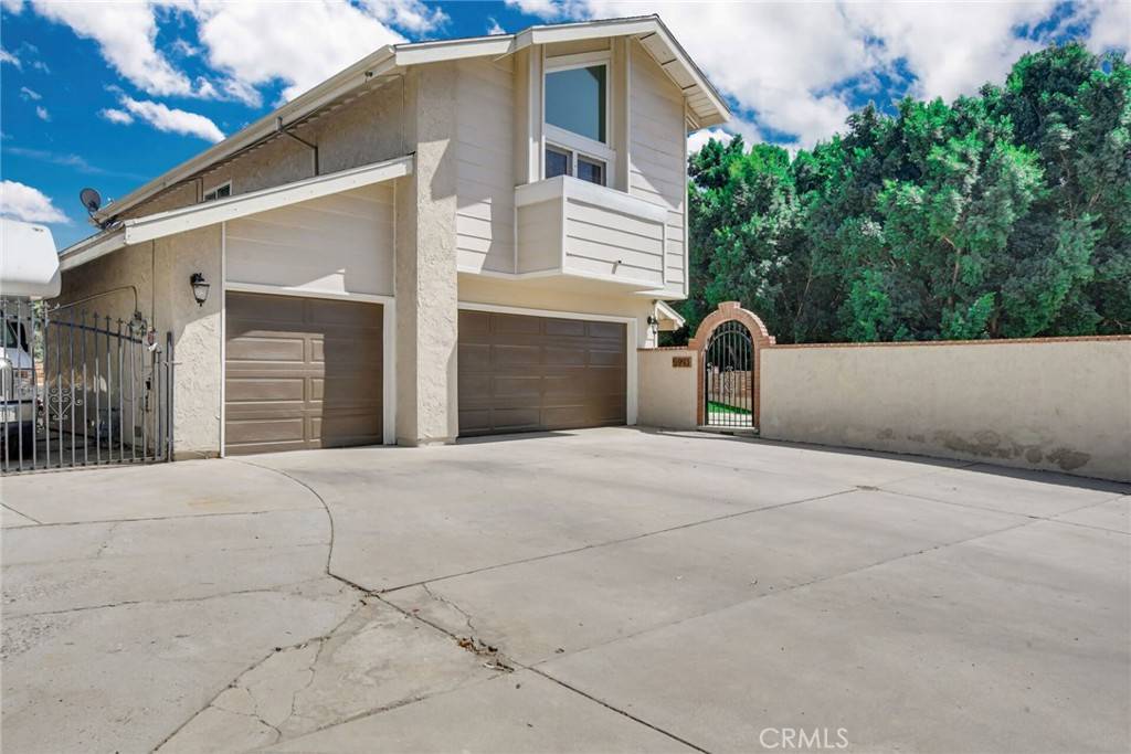 5993 Grinnell DR, Jurupa Valley, CA 92509