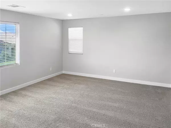 Banning, CA 92220,5937 Verde WAY