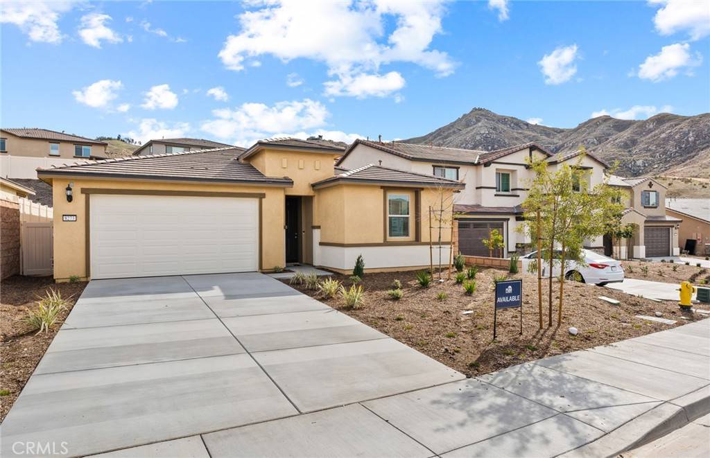 8273 Tristan LN, Riverside, CA 92507