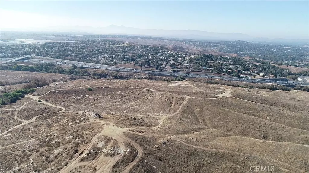 Riverside, CA 92507,0 Pettegrew