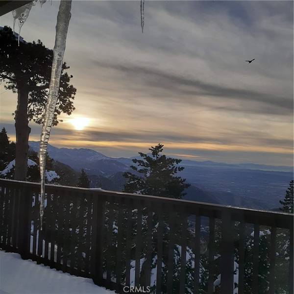 Crestline, CA 92325,22781 Crest Forest DR #2048